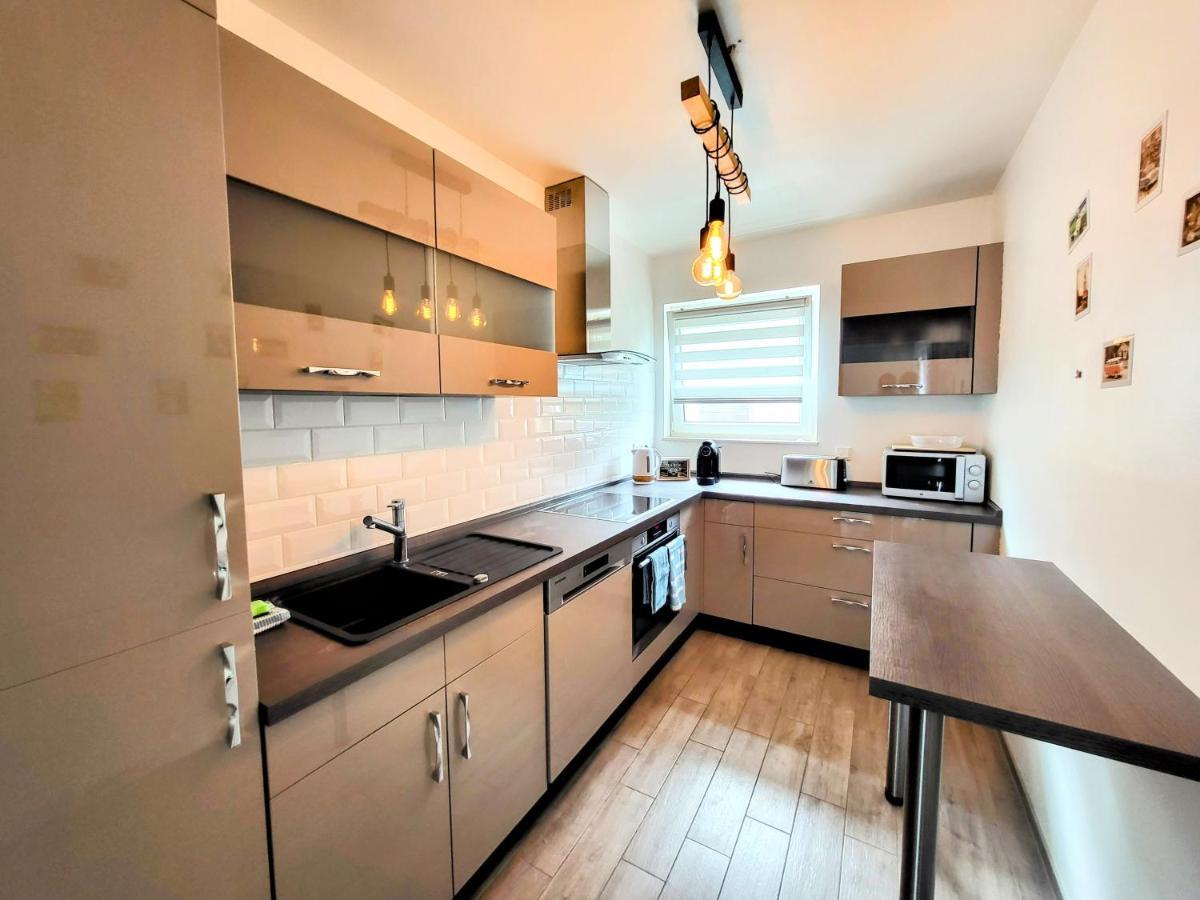 Calm And Modern Apartment Eischen Luaran gambar
