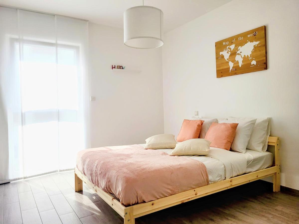 Calm And Modern Apartment Eischen Luaran gambar